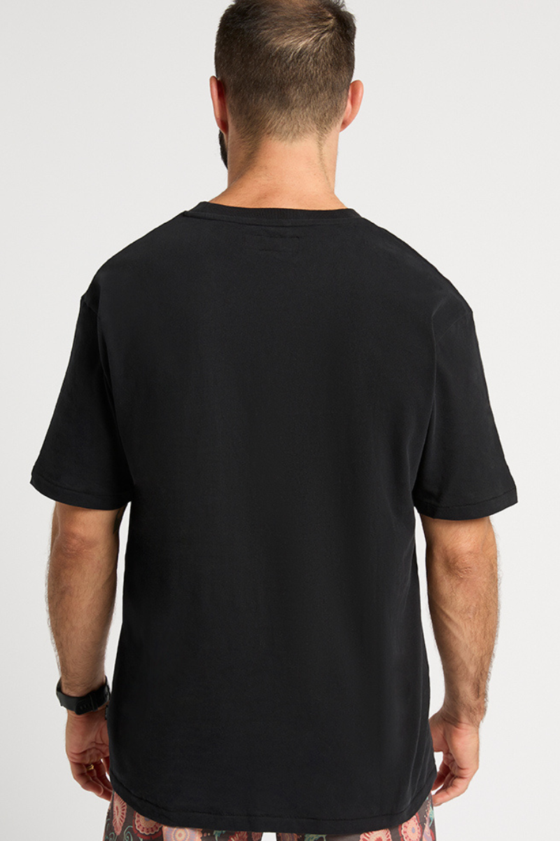 Black Staple Tee  with Budgy Hub