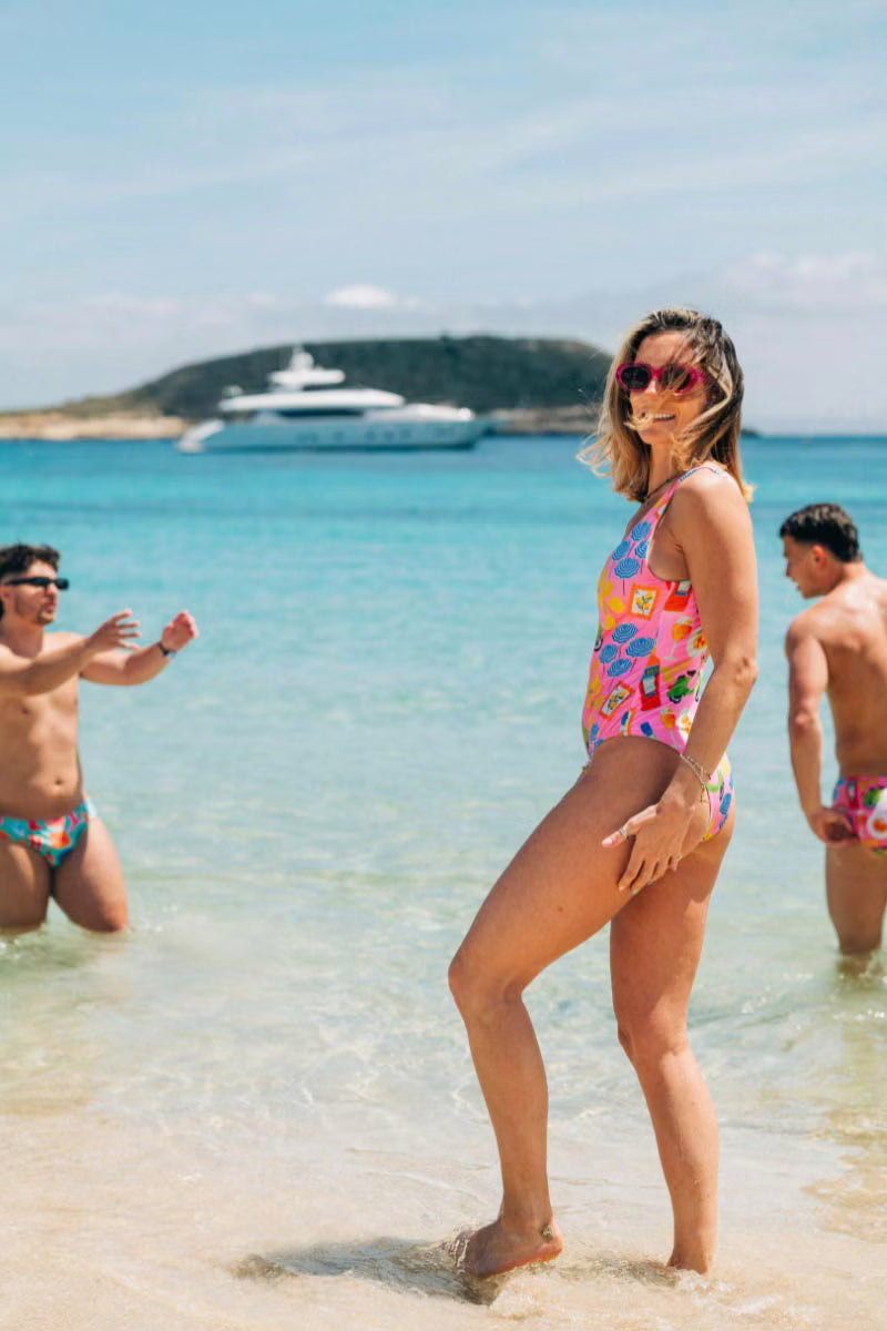 Scoop one piece in Pink Amalfi