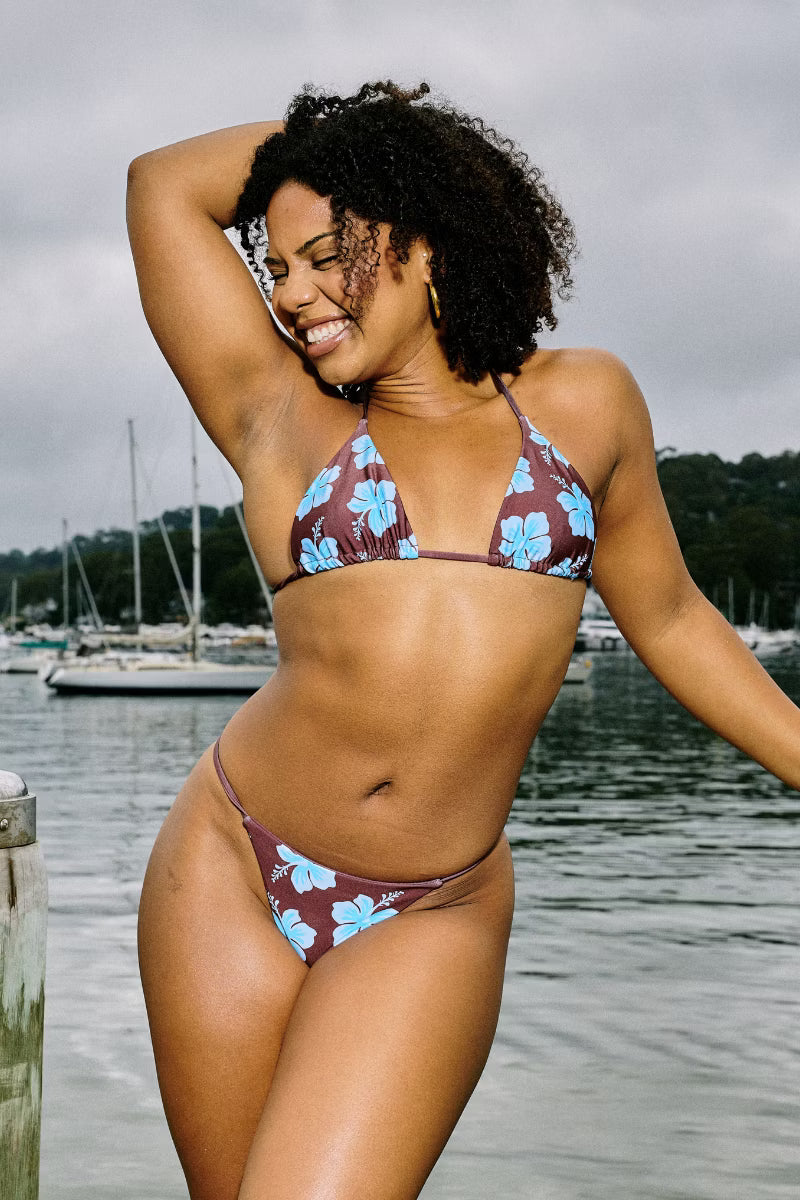 Reef Bottoms in Brown and Blue Hibiscus